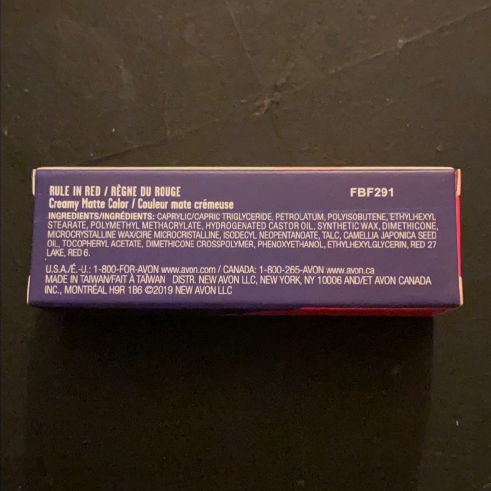 Rule In Red / Rouge Lipstick New - Picture 2 of 3